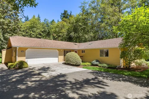 8960 NE Day Road