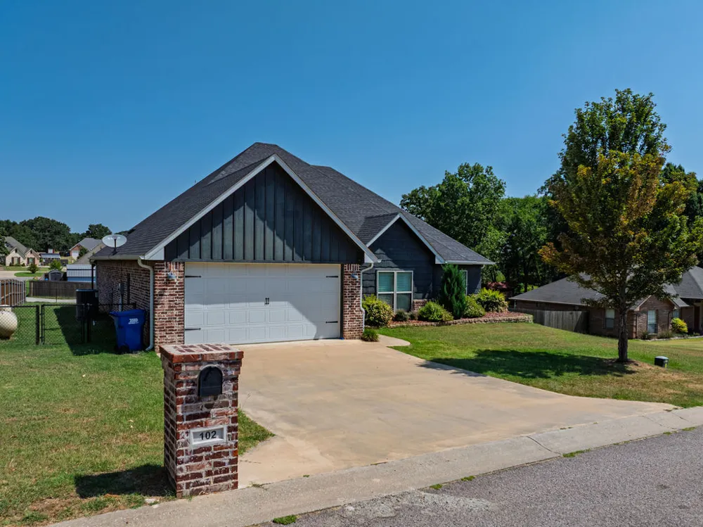 102 Bunker Drive Durant, OK 74701