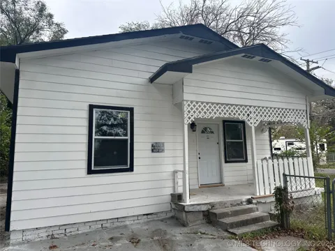 1402 Cherry Street