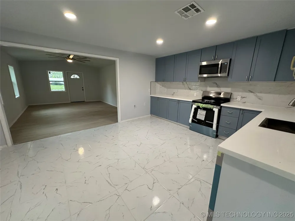 1402 Cherry Street Muskogee, OK 74403