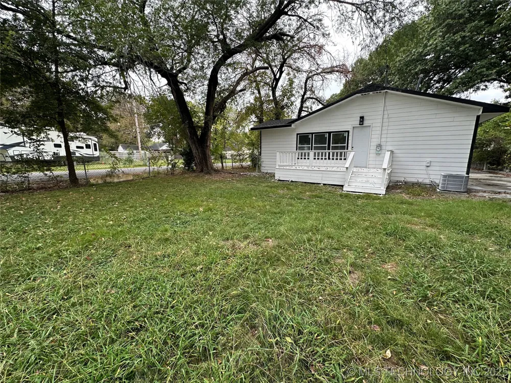 1402 Cherry Street Muskogee, OK 74403