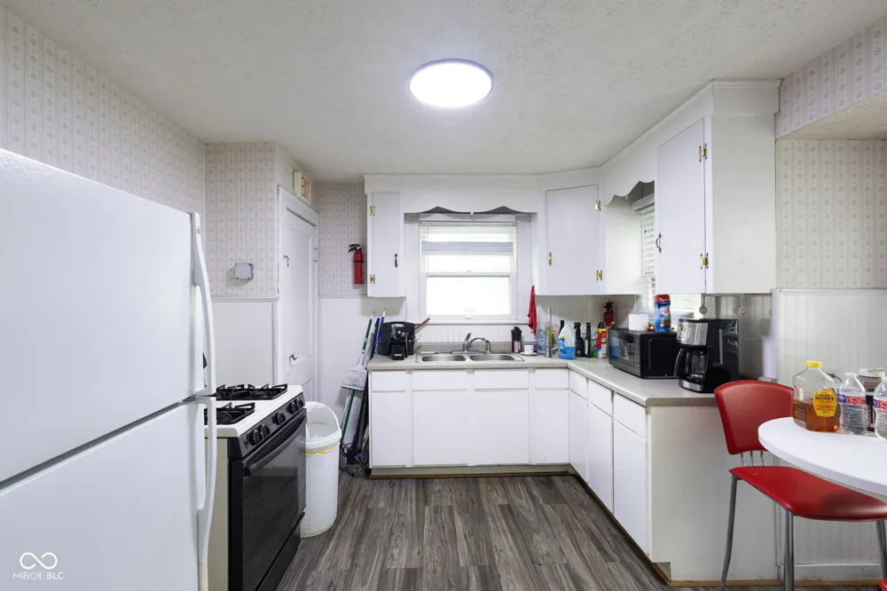 3611 W Washington Street Indianapolis, IN 46241
