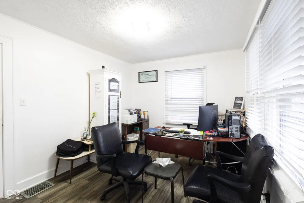 3611 W Washington Street Indianapolis, IN 46241