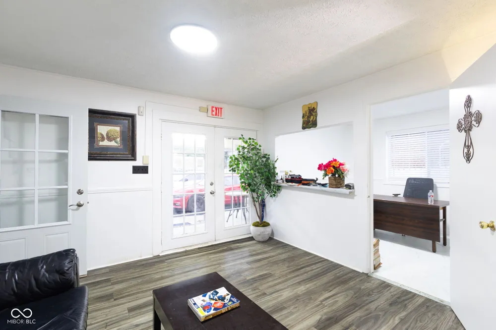 3611 W Washington Street Indianapolis, IN 46241