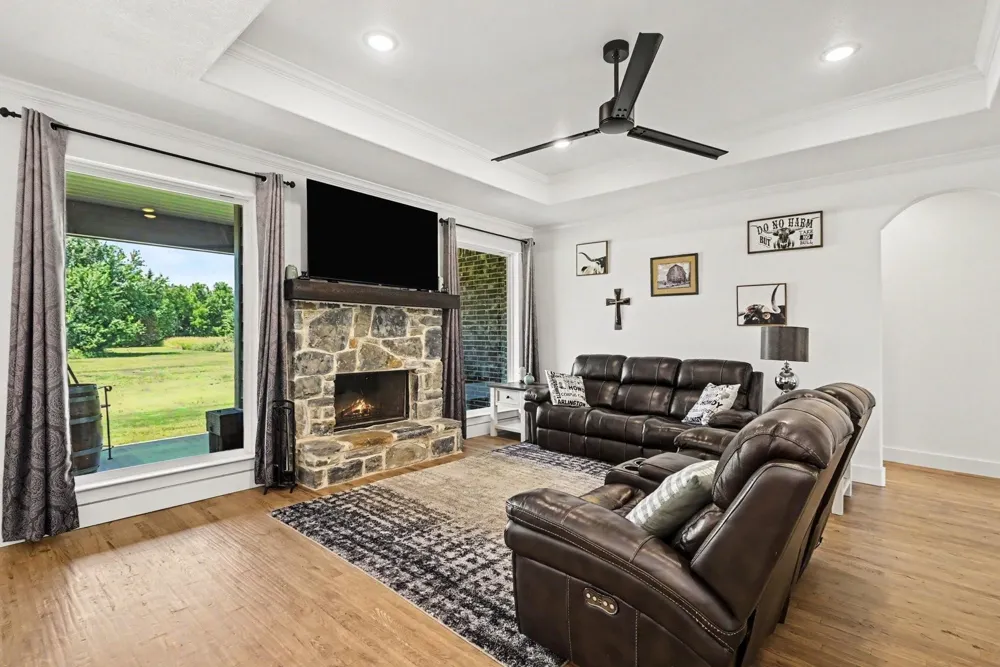 606 Central Road Weatherford, TX 76088
