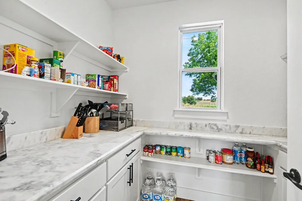 606 Central Road Weatherford, TX 76088