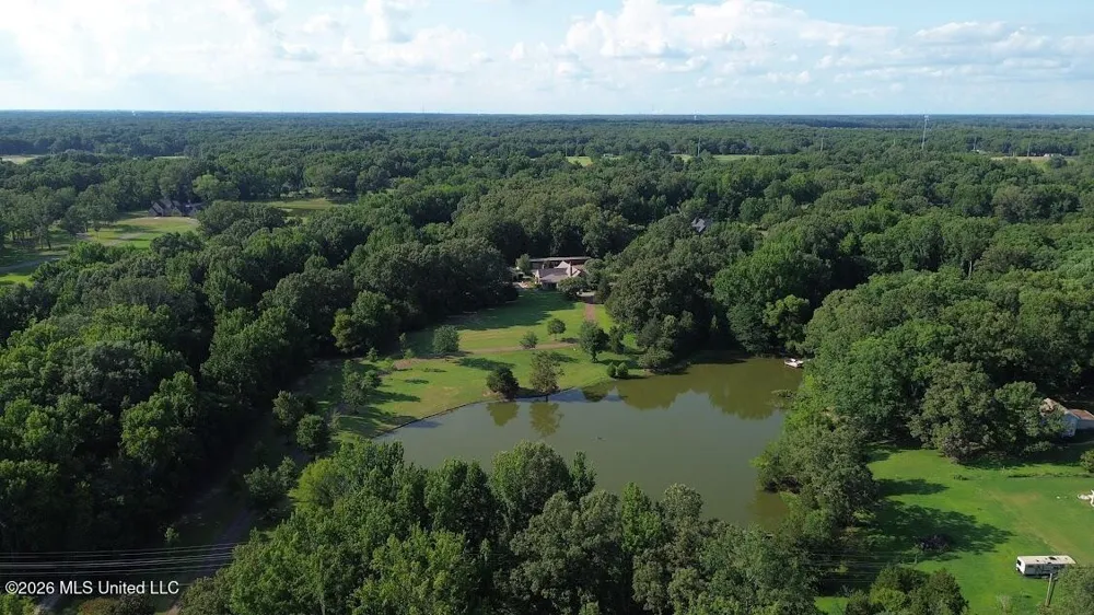 3605 Byhalia Road Hernando, MS 38632