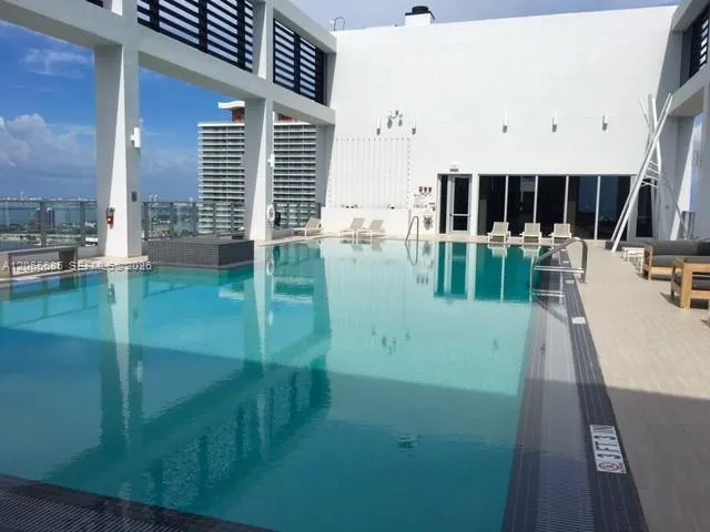151 SE 1 Street #2207 Miami, FL 33131