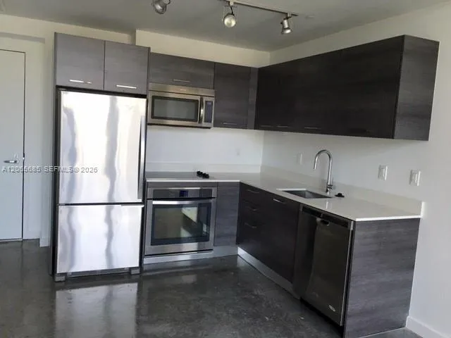 151 SE 1 Street #2207 Miami, FL 33131