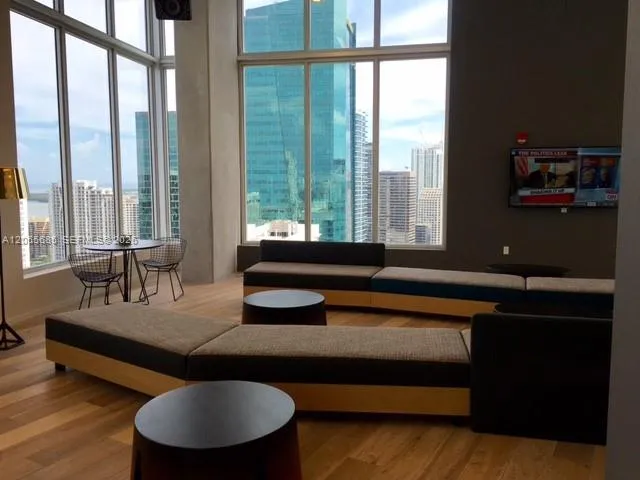 151 SE 1 Street #2207 Miami, FL 33131