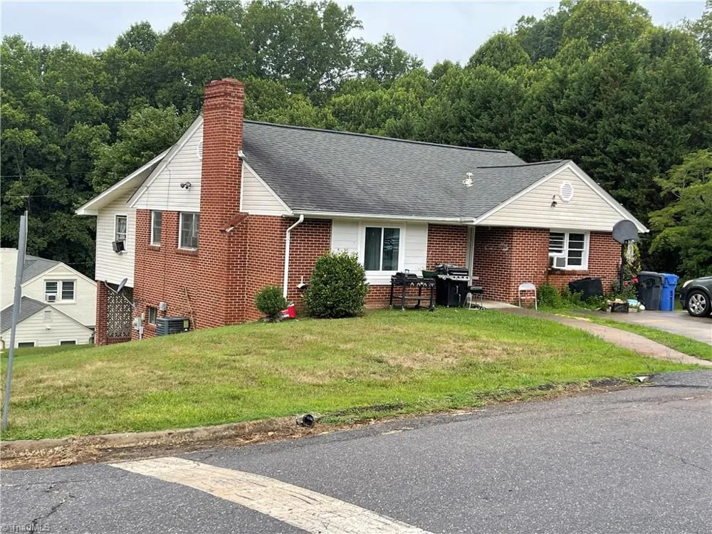 901 10th Street North Wilkesboro, NC 28659