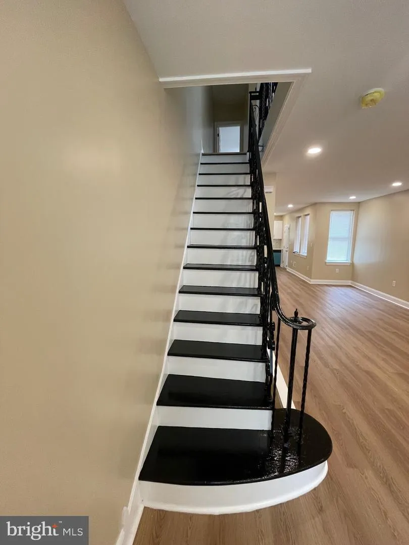 5730 KEMBLE AVENUE Philadelphia, PA 19141