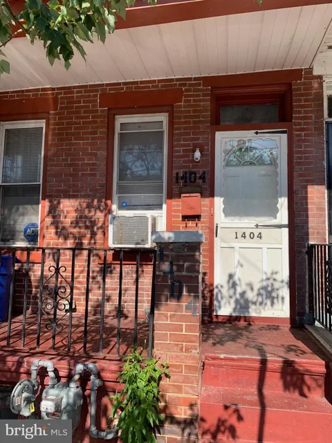 1404 ROSE STREET