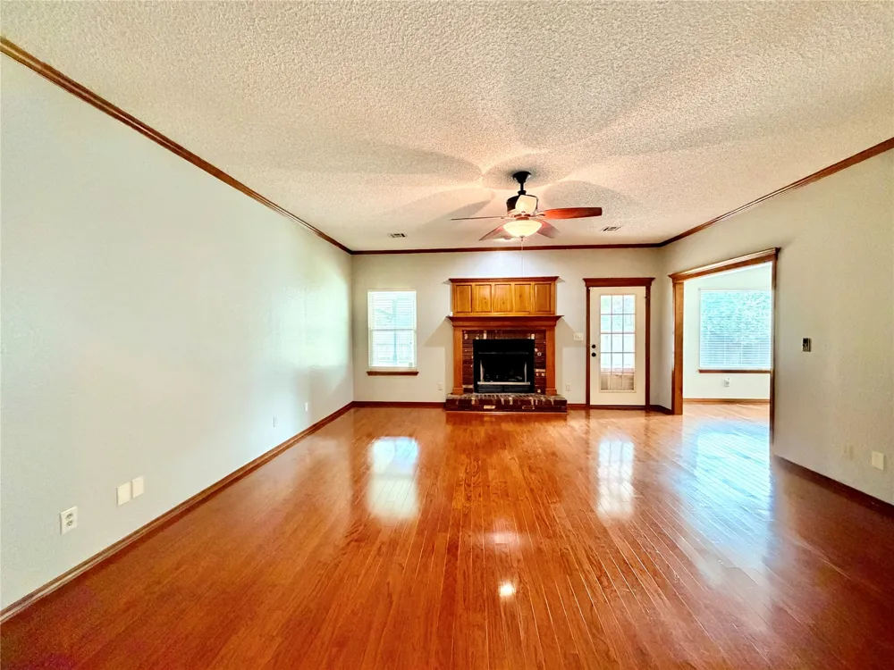 12402 E 77th Street Owasso, OK 74055