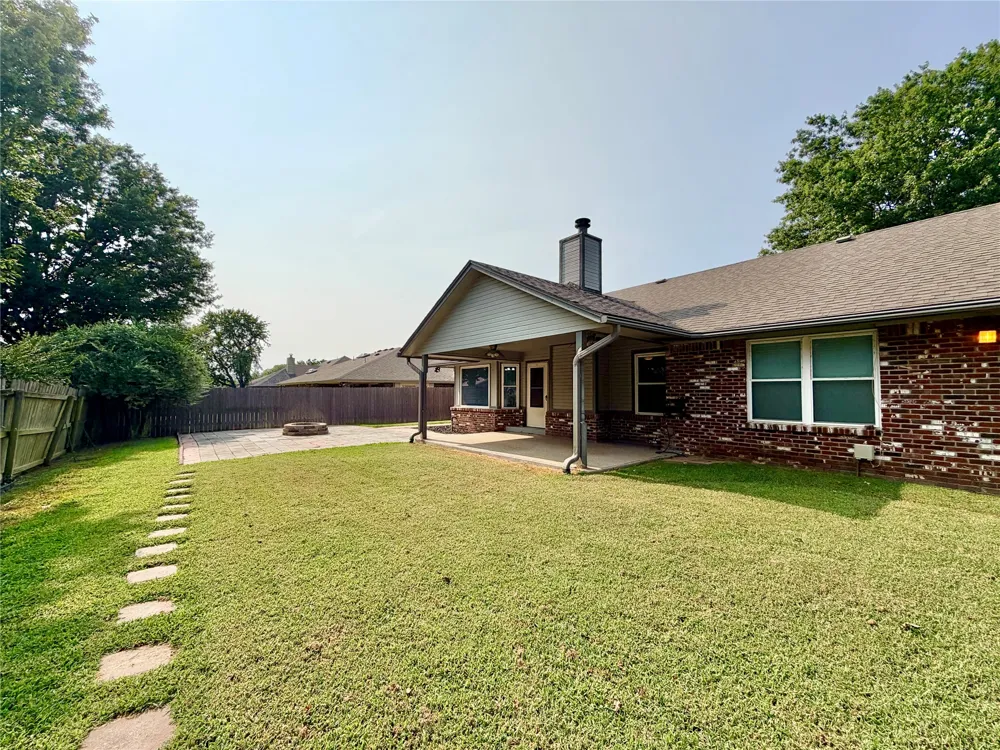 12402 E 77th Street Owasso, OK 74055