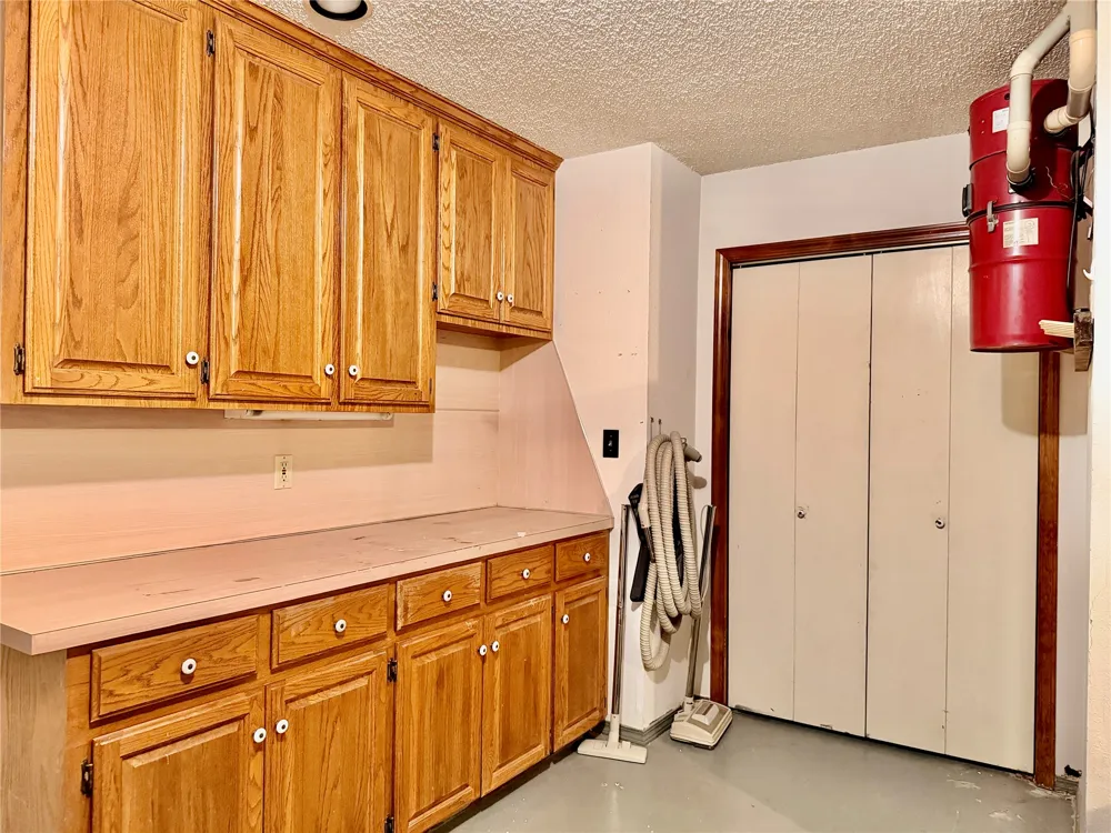 12402 E 77th Street Owasso, OK 74055