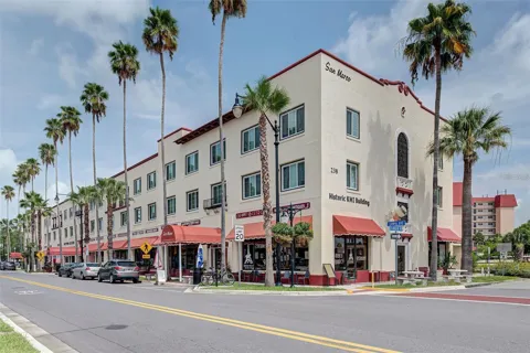 238 TAMPA AVENUE W #6B