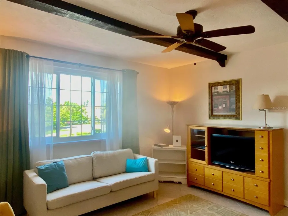238 TAMPA AVENUE W #6B Venice, FL 34285