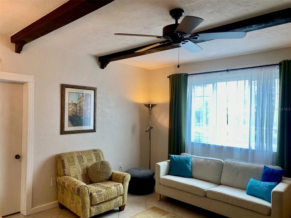 238 TAMPA AVENUE W #6B Venice, FL 34285
