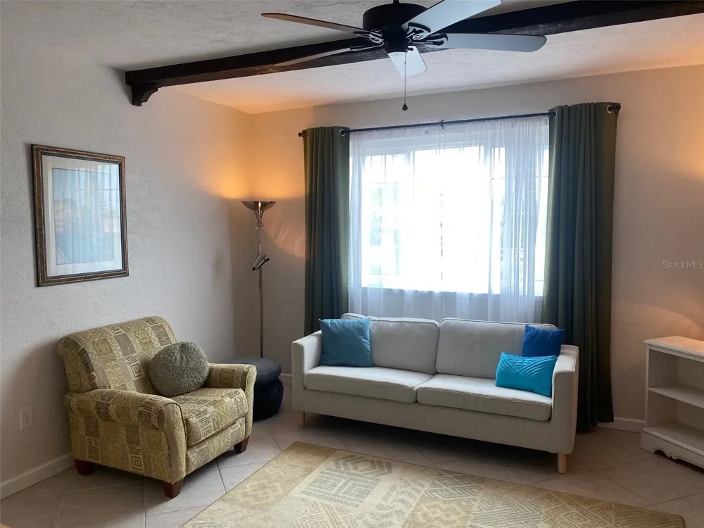 238 TAMPA AVENUE W #6B Venice, FL 34285
