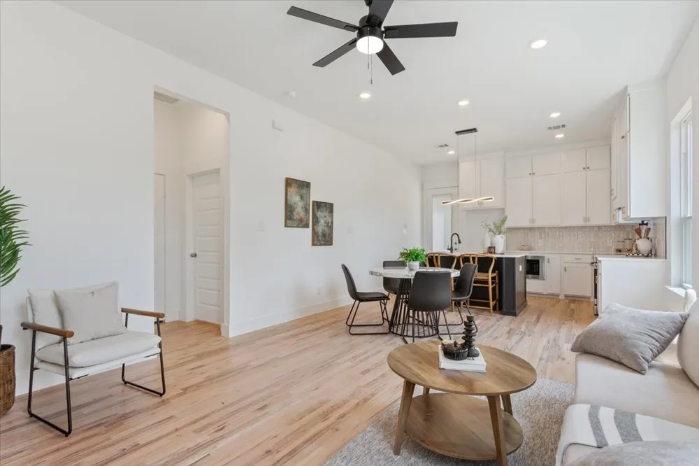 204 3rd Street Hillsboro, TX 76645