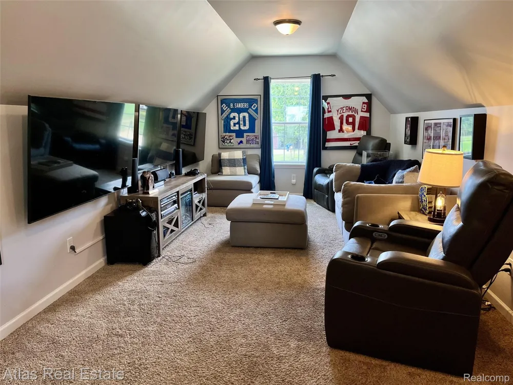 8345 Oak Ridge Drive Atlas Township, MI 48438