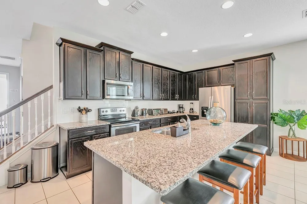 1532 CAREY PALM CIRCLE Kissimmee, FL 34747