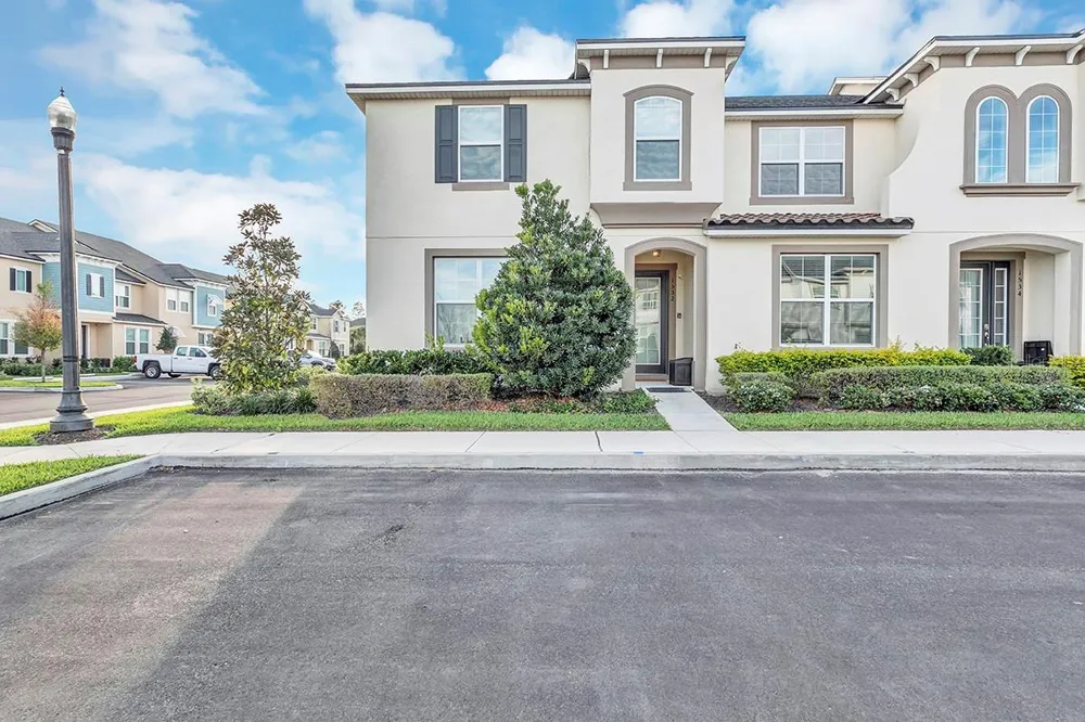 1532 CAREY PALM CIRCLE Kissimmee, FL 34747