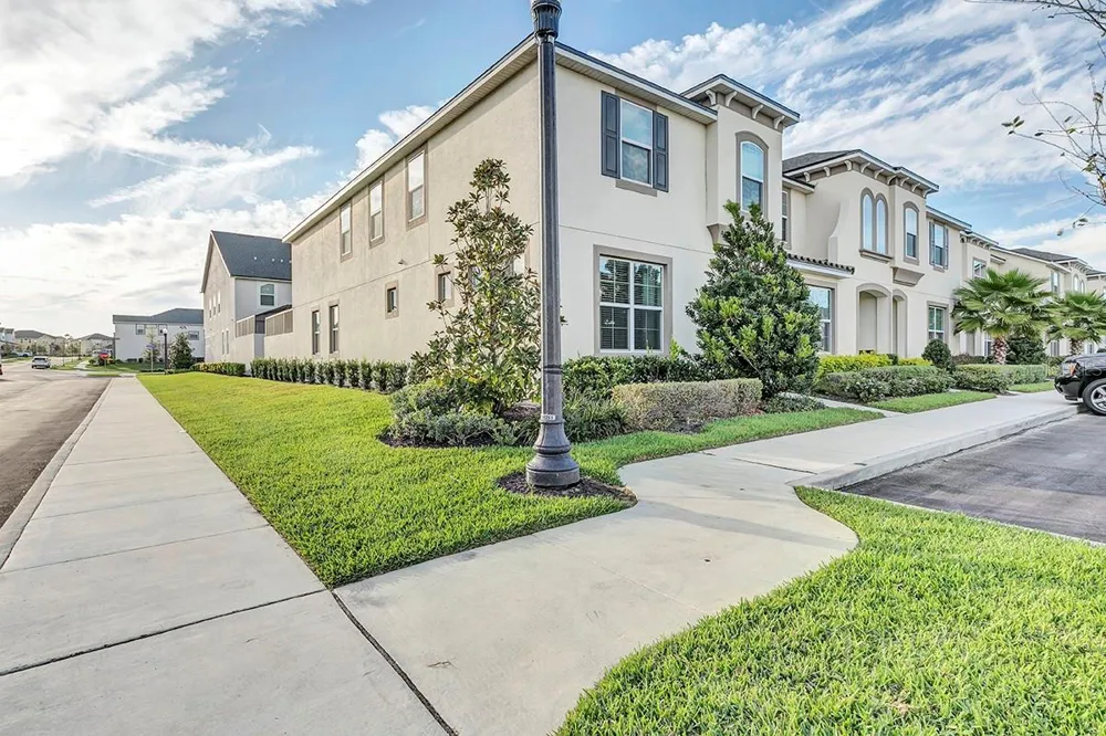 1532 CAREY PALM CIRCLE Kissimmee, FL 34747
