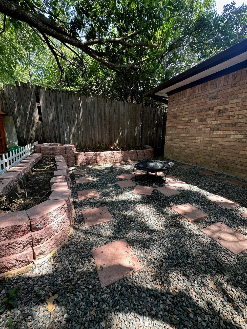 6217 Firebird Drive Watauga, TX 76148