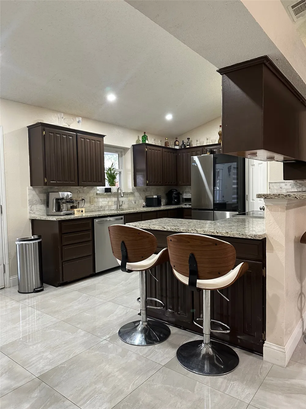 6217 Firebird Drive Watauga, TX 76148