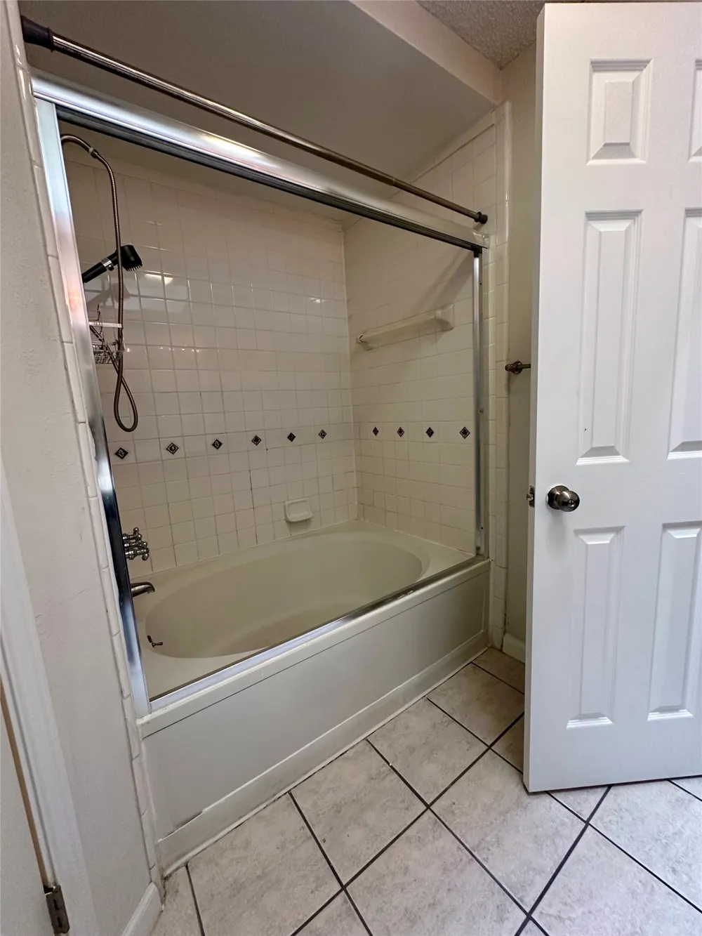 6217 Firebird Drive Watauga, TX 76148