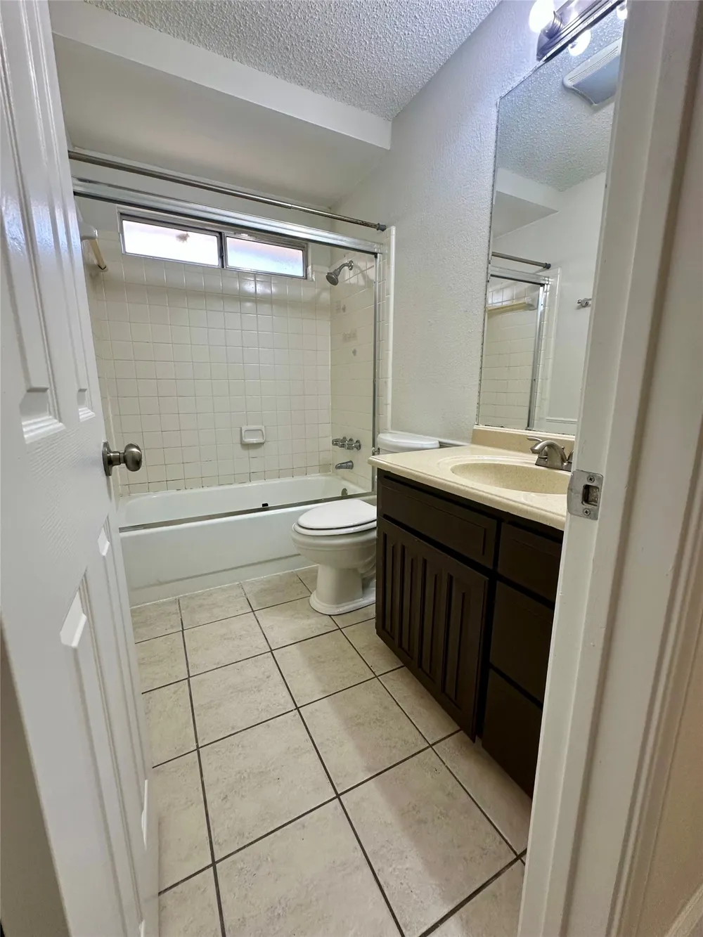 6217 Firebird Drive Watauga, TX 76148