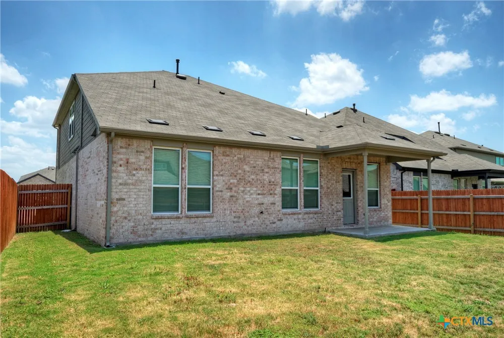 12108 SE Bacalar Bend Manor, TX 78653