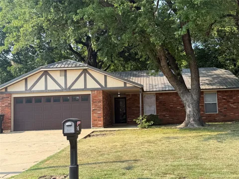 2000 Deer Run Circle