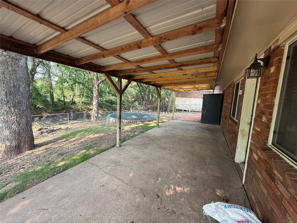 2000 Deer Run Circle Muskogee, OK 74403