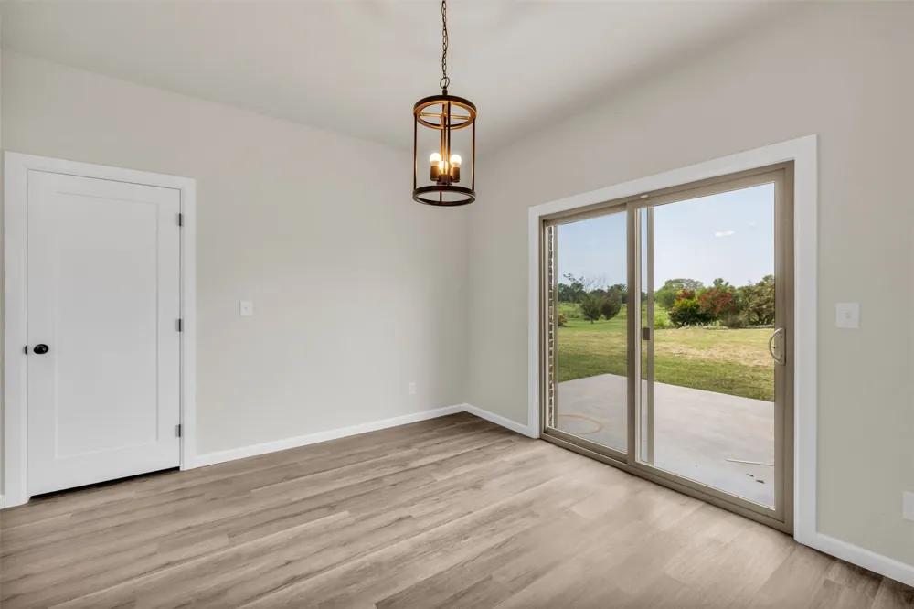 8542 Spring Creek Lane Claremore, OK 74019