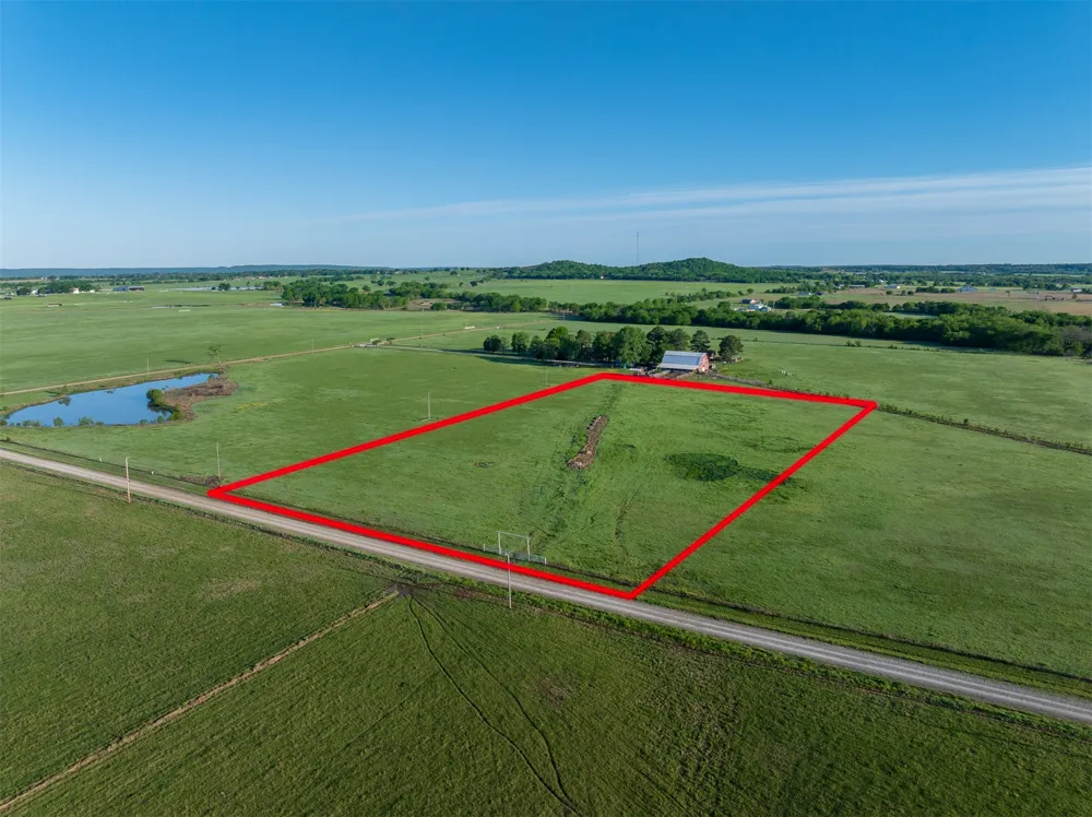3 300 ROAD Okmulgee, OK 74447