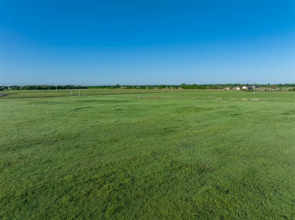 3 300 ROAD Okmulgee, OK 74447