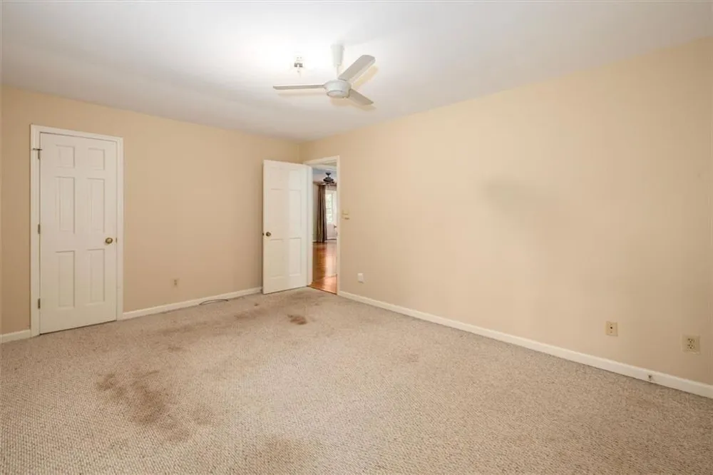 2123 Mountain Creek Drive Smoke Rise, GA 30087