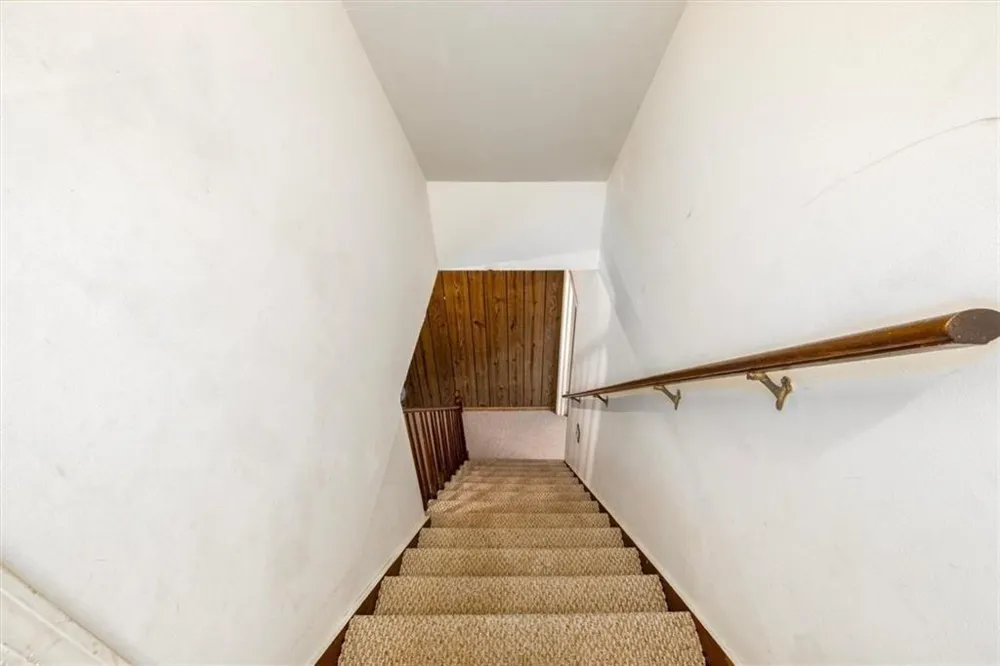 2123 Mountain Creek Drive Smoke Rise, GA 30087