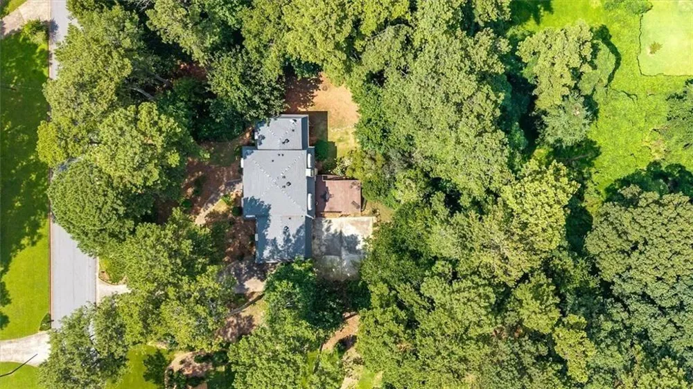 2123 Mountain Creek Drive Smoke Rise, GA 30087