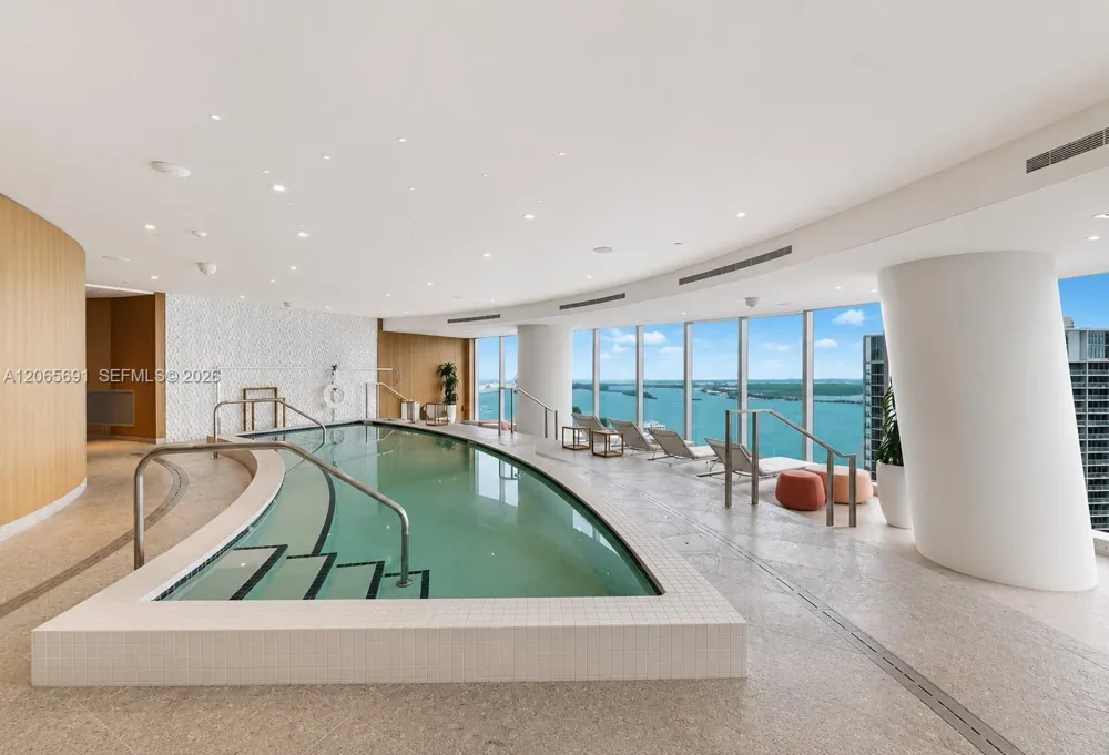300 Biscayne Boulevard Way #4201E Miami, FL 33131