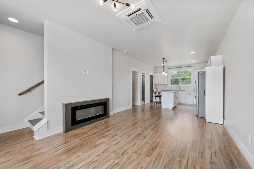 104 Harper Lndg Chapel Hill, TN 37034
