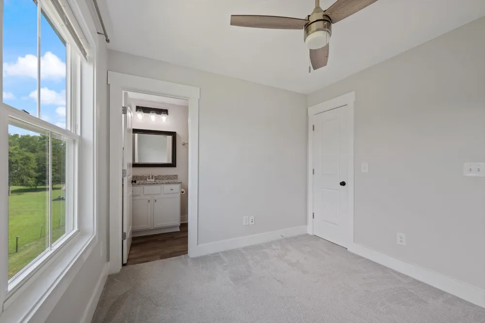 104 Harper Lndg Chapel Hill, TN 37034