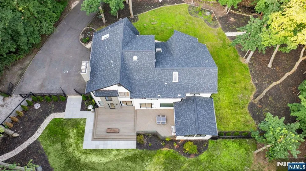160 Beacon Street Haworth, NJ 07641