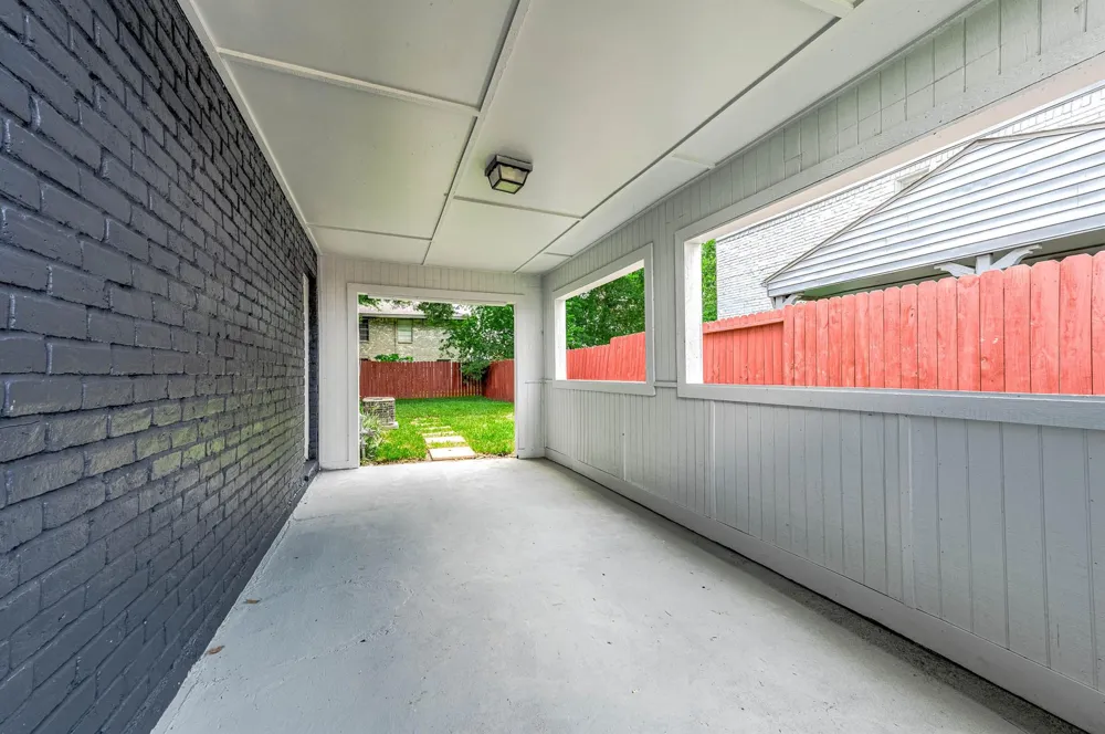 4620 W Orange Street Pearland, TX 77581
