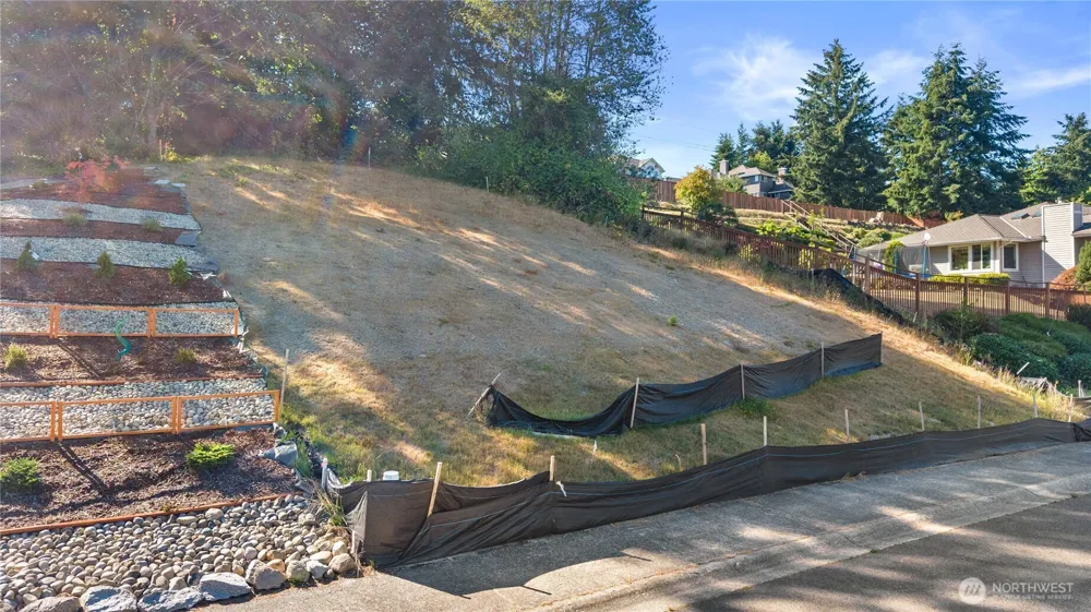0 84XX 129th Place SE Newcastle, WA 98056
