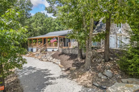 571 Wildrose Drive