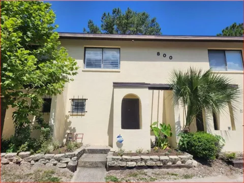 2735 SW 35TH PLACE #804